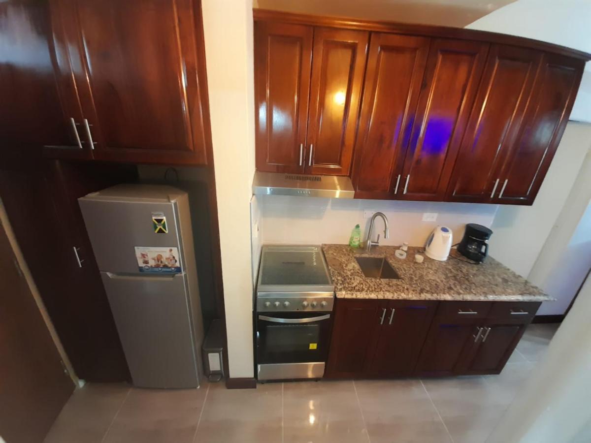 Beach 1 Bedroom 32 Ocho Rios Exterior photo